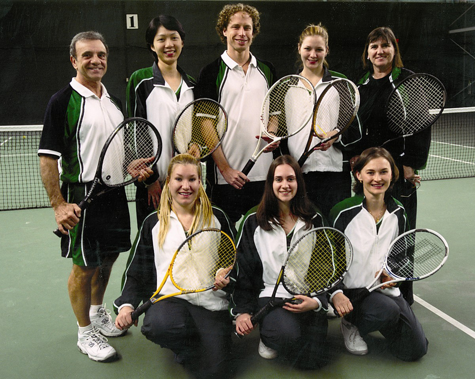 Women's Tennis Team Places Sixth at Nationals