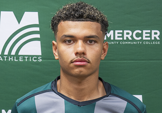 Head shot of Sophomore Jesse Van Den Berg, MCCC Men'ts Soccer